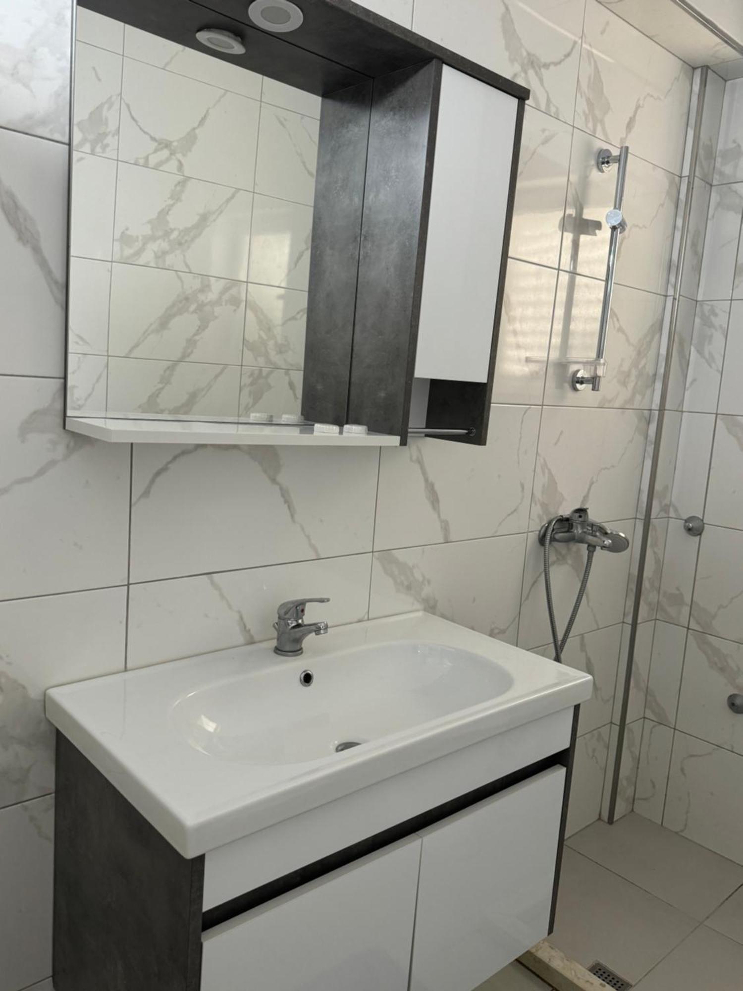 Holiday Apartments Durrës Buitenkant foto